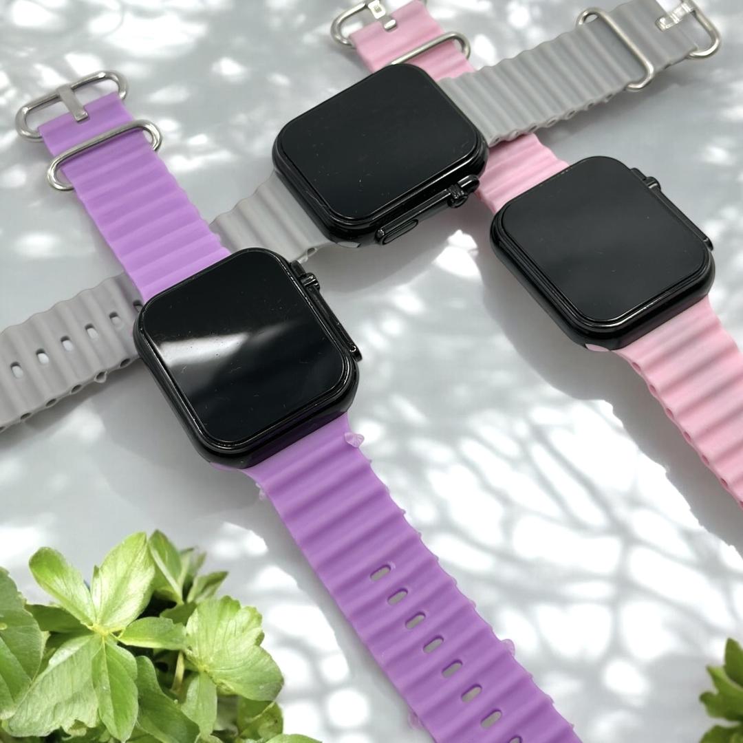 Unisex Battery Operated , Water Resistant Watch