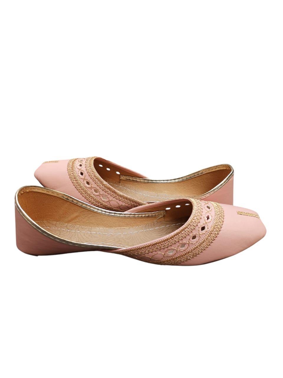 Stylish Women's Velent Khussa With Thread Work -1 Pair