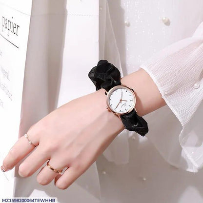 Stylish Women's Quartz Watch -1 Pc Water Resistant Bracelet Timepiece.